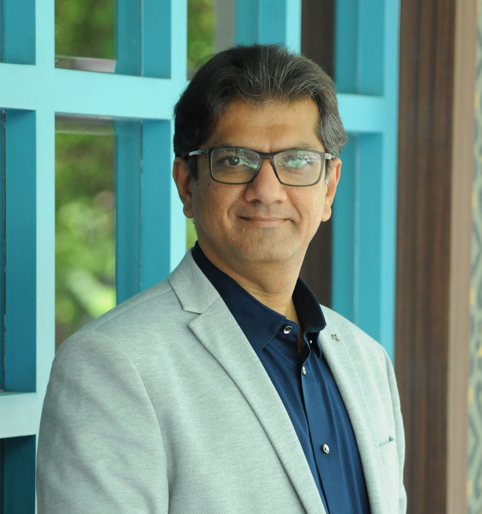 Mr. Hardik Pandit